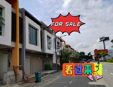 Double Storey FULLY DECORATION SHOP/OFFICE LOT FOR SALE