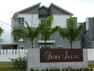 Seri Jalil, Bukit Jalil, Kuala Lumpur 2.5 storey superlink house for rent