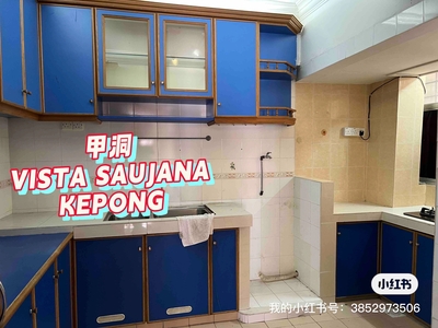vista saujana apartment for rent ,kepong wangsa permai ,partially furnished