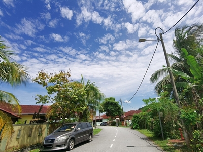 1 Storey Semi D [Corner Lot] @ Taman Bunga Sejati, Kampung Nyatoh, Rantau, Negeri Sembilan
