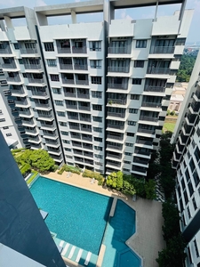 Block B - Top Floor Suria Residence at Bukit Jelutong, Shah Alam for Rent