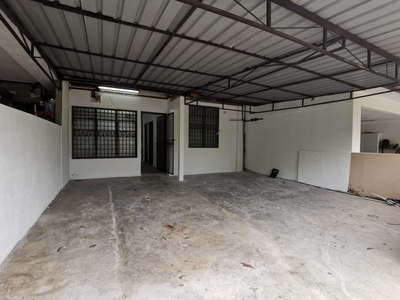 Facing Open Single Storey Bandar Kinrara BK 4 Puchong For Sale