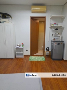Room to let at Soho KLCC, with attached toilet, rm1.2k