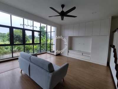 3sty LAMAN GLENMARIE Shah Alam [ PRIVATE LIFT / LOW DOWN PAYMENT ]
