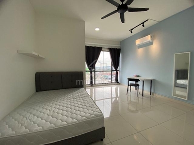 Da Men Residence (Big Medium Room) USJ, near Subang Jaya, Sunway,