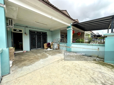 Double Storey Terrace House Jb town area with Partial Furnished