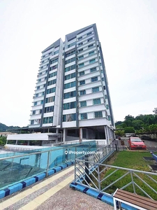 Jing Yuen Condominium For Auction