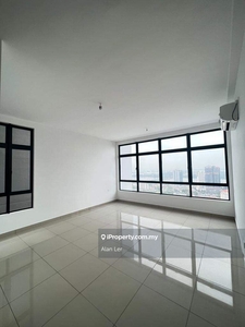 Twin Tower Brand new Studio unit For Sale @ Jb View