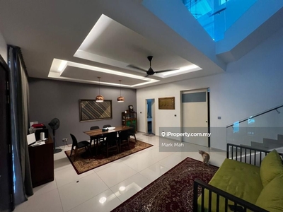 D Suites Akasia @ Horizon Hills 3 Storey Villa For Sale