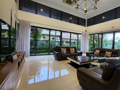 Foe Rent Luxurious Detached House Kuching