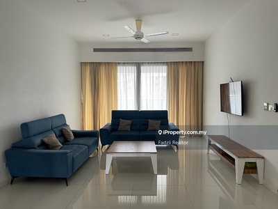 High end condominium within walking distance to Iskl & Great Eastern