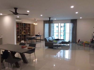 High floor furnished unit with sea view & Penang Bridge view!