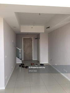 I-Sovo Duplex, High Floor Unblocked View, Well Maintain Non Bumi Unit