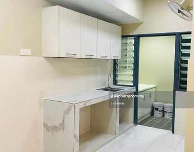 Semi Furnished 3-Room Condo @ Taman Mas, Puchong for Rent