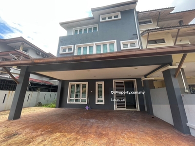 Taman Angkasa Semi-D 3story for sale/puchong/good condition