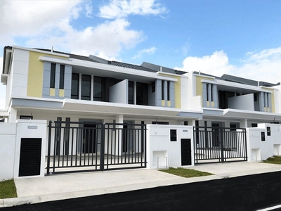【BELOW MARKET VALUE!!!】 24x80 Loan Easy Approved Freehold Double Storey Landed!