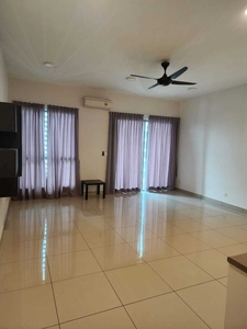 Cybersquare Studio Unit Partial Furnished In Cyberjaya For Rent