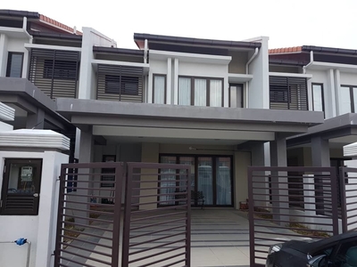 【Gaji 4 k Can Apply】 25x100 Double Storey Teres Freehold Best Homestay！Seremban !