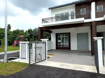【Monthly RM1.9】First House Buyer 24x75 Full Loan Free All Legal Fees！Sepang！