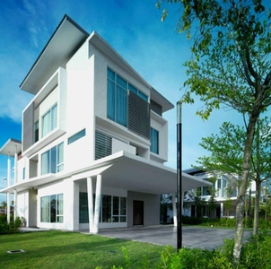 【Selling Fast】 60x100 Freehold Double Storey！Puchong