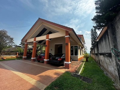 BUNGALOW TAMAN LAVENDER HEIGHT FOR SALE