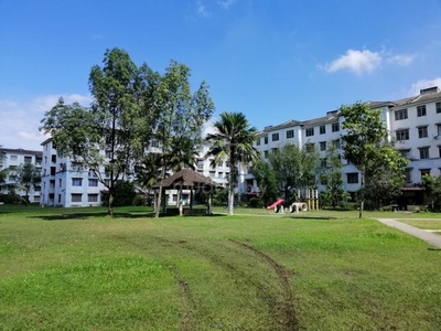 Dahlia Apartment (Walkup) 3rd Floor @ Taman Putra Perdana Puchong