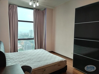 *MASTER ROOM at SAVILLE, KL - PREFER FEMALE/READY TO MOVE IN/FULLY FURNISHED/GRAB IT NOW!!!