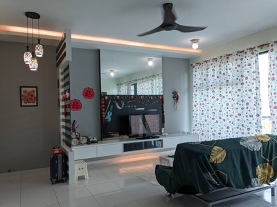 2 bedrooms Apartment for sale at Sky Executive Bukit indah Johor