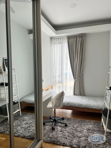 Co-living Short-term Furnished Single Room in 2R2B 826sf unit