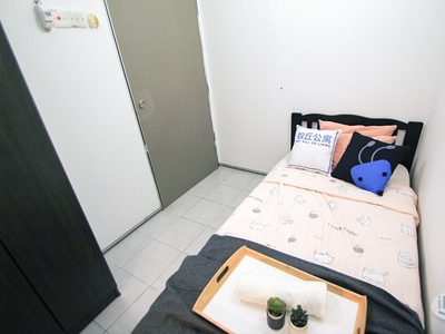 Full Furnishe Single bedroom at Pjs 7 @ Bandar Sunway