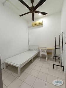 ♥️♥️Fully Furnished Single Room Rent at Setia Alam♥️♥️Free WIFI