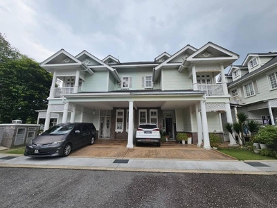 [FULLY RENOVATED + NICE ID] 2.5 Storey Semi-D House, New Haven Presint 18, Putrajaya