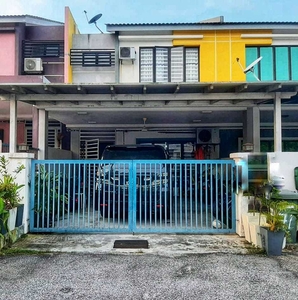 GOOD CONDITION FREEHOLD DOUBLE STOREY @ SEMENYIH PARKLANDS