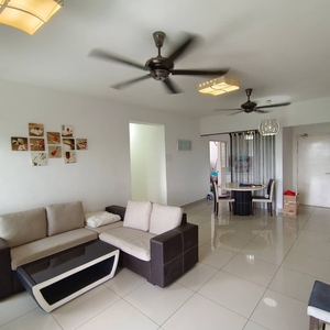 Idaman Residence, Nusa Idaman Near Horizon Residence / Dwi Residence / Fairway Suits / Bukit Indah @3+1 bedroom For Rent