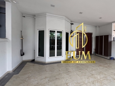 Klang Batu Belah Fully Furnished & Renovated 3 Storey Terrace House for Rent