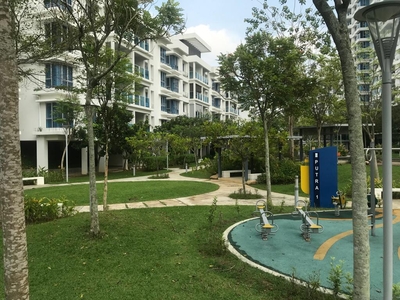 Renovated & Fully Furnished Condominium Putra 1