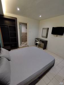 5 MINS WALK TO BRT SUNWAY MENTARI || 7MIN DRIVE TO TAYLOR,SUNWAY,MONASH.AVAILABLE ROOM