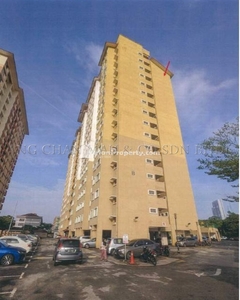 Apartment For Auction at Putra Suria Residence