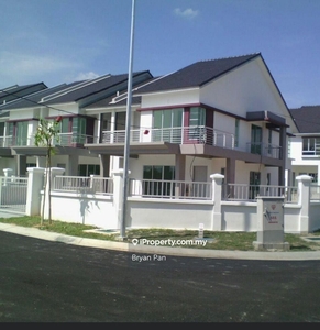Double sty Terrace house conner lot for Rent senawang seremban