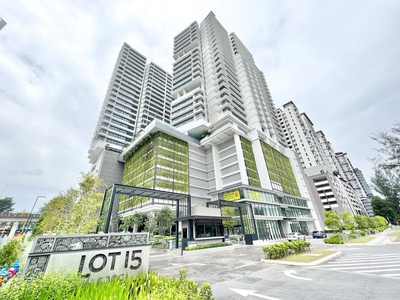 [FACING POOL] Lot 15 Service Residence @ Subang Jaya, Selangor