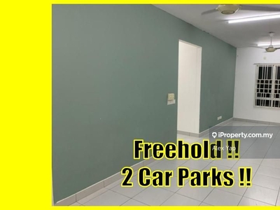 Freehold With Strata Title!! 2 Car Parks!! Mid Floor!!