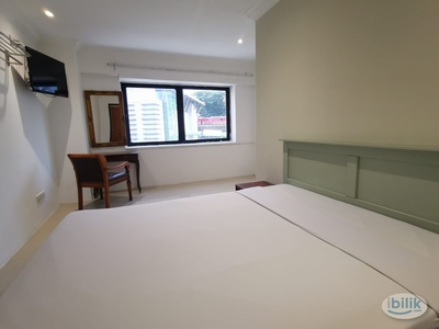 ZERO DEPOSIT PROMOTION AVAILABLE NOW Fully Furnished Queen Bed Master Room for Rent Walking Distance to LRT Plaza Rakyat
