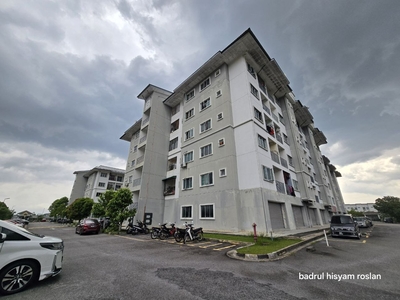 [GATED GUARDED] Green Villa Apartment @ Sungai Tangkas, Bangi