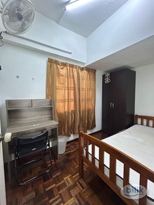 Include Utilities Single Room at Vista Komanwel, Bukit Jalil