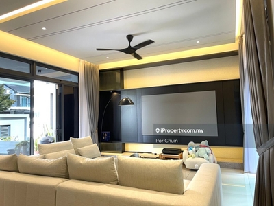 Iskandar puteri Terrace house fully renovated, furniture build in Tv