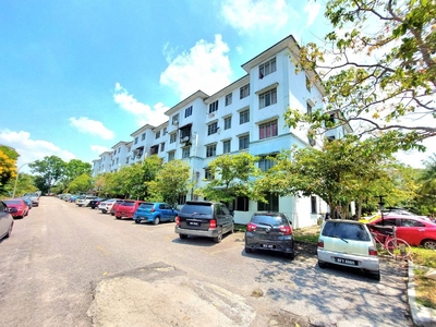 [LOW COST] Dahlia Apartment @ Taman Puchong Perdana, Puchong
