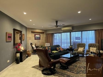 Marina Bay Condominium For Sale