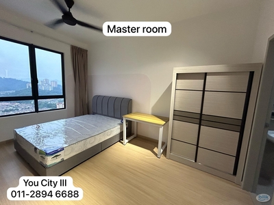 Master room Fully furnished with free wifi and free utilities