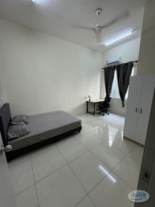 MIDDLE ROOM at Rain Tree, Simpang Ampat, Penang for RM800 ONLY!!!