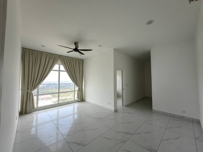 Mount Austin Last Penthouse Unit, Prime Location, Foreigners Eligible to Buy, Freehold, Low Density, Well-Maintained Facilities includ. Indoor Theater